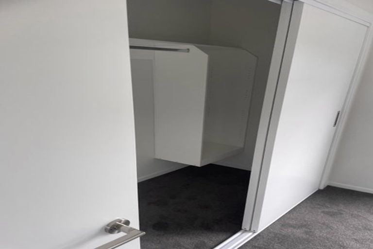 Photo of property in 5/793 Te Atatu Road, Te Atatu Peninsula, Auckland, 0610