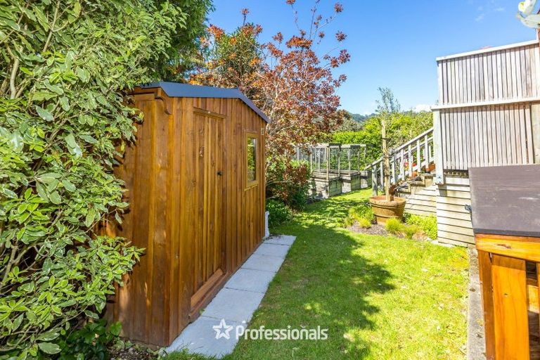 Photo of property in 37 Sunbrae Drive, Silverstream, Upper Hutt, 5019