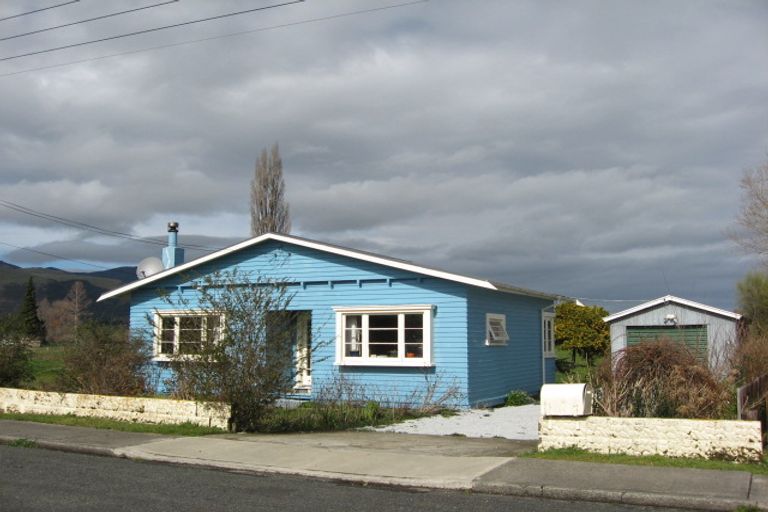 Photo of property in 18 Hiawatha Lane, Takaka, 7110