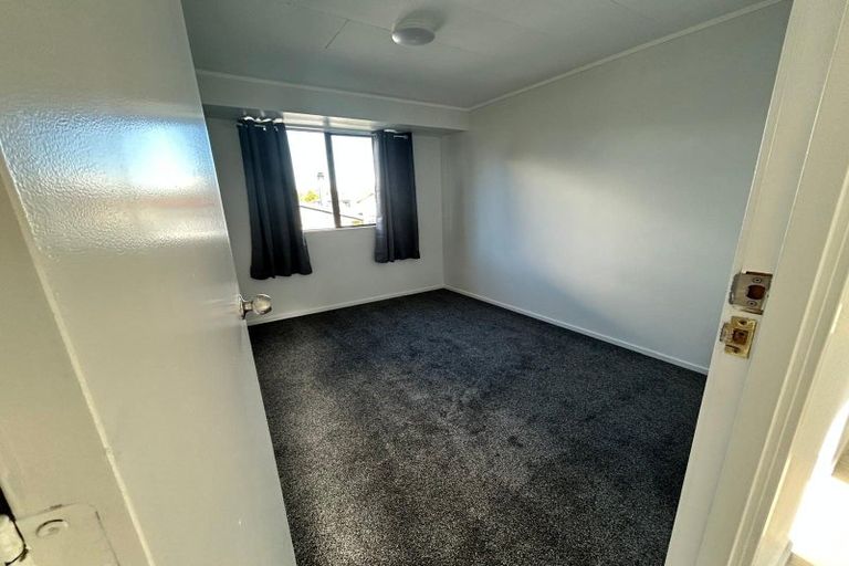 Photo of property in 6 Applewood Drive, Henderson, Auckland, 0612