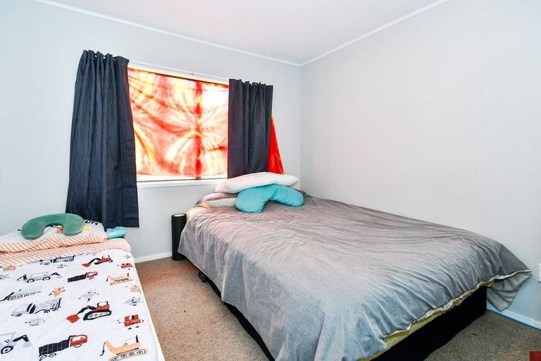 Photo of property in 1/24 Burundi Avenue, Clendon Park, Auckland, 2103