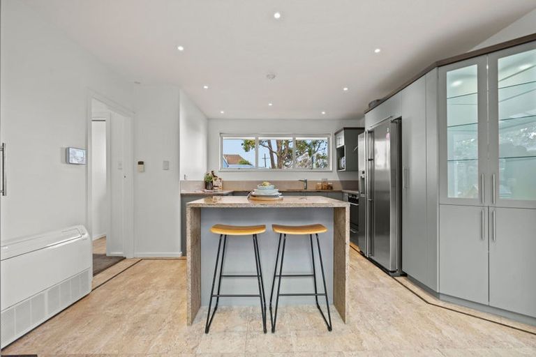 Photo of property in 28 Waitikiri Drive, Parklands, Christchurch, 8083