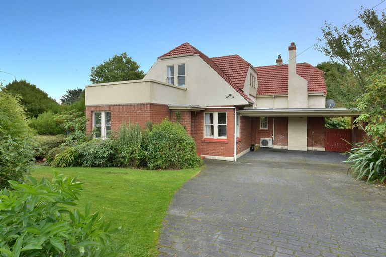 Photo of property in 199 Musselburgh Rise, Andersons Bay, Dunedin, 9013