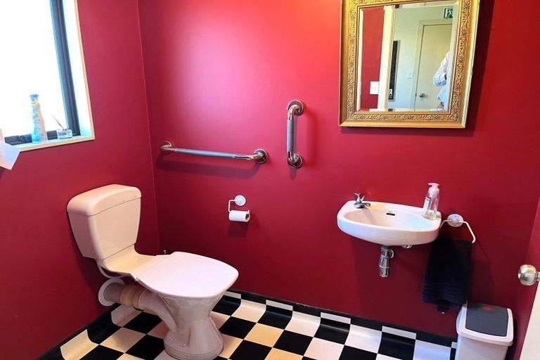 Photo of property in 255 Barrington Street, Spreydon, Christchurch, 8024