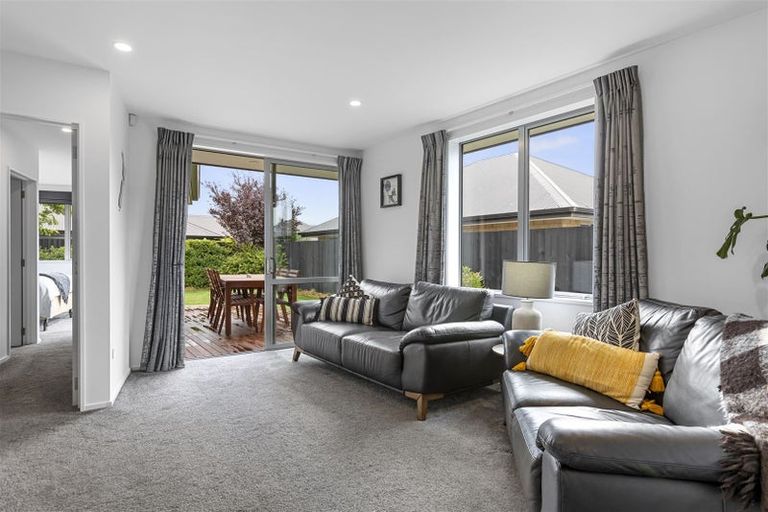 Photo of property in 85 Burwood Road, Burwood, Christchurch, 8083