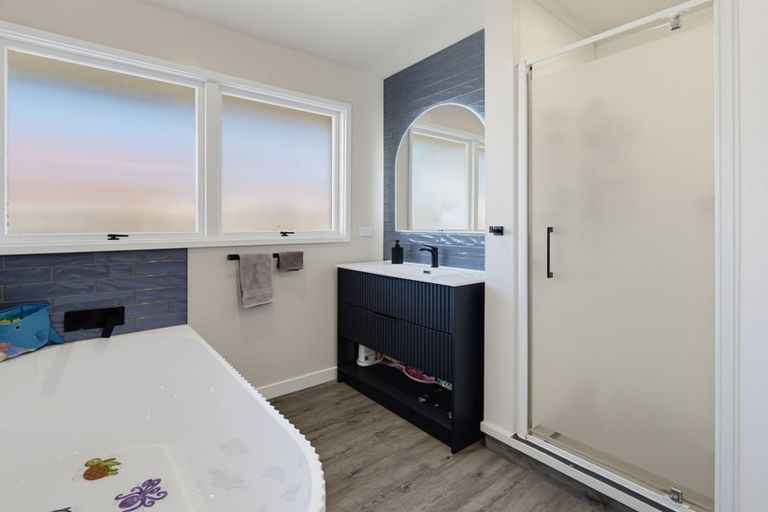 Photo of property in 52 Cavendish Road, Casebrook, Christchurch, 8051