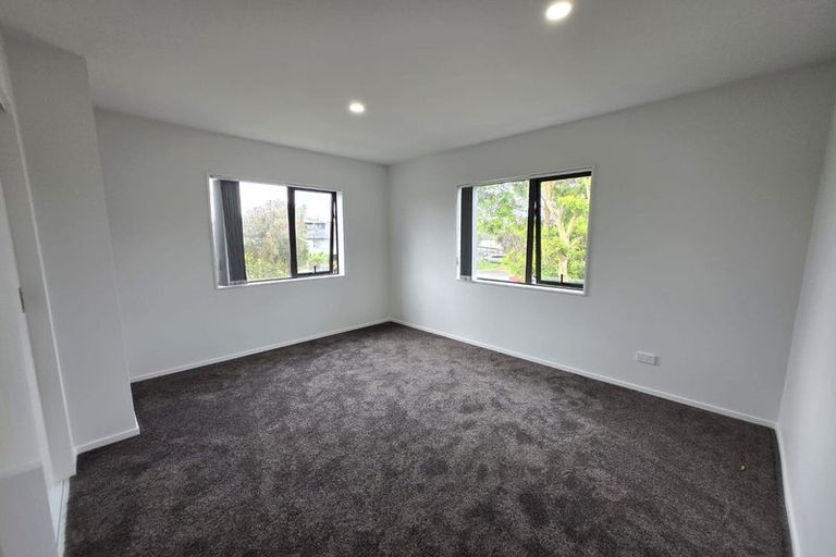 Photo of property in 20a Volante Avenue, Wattle Downs, Auckland, 2103
