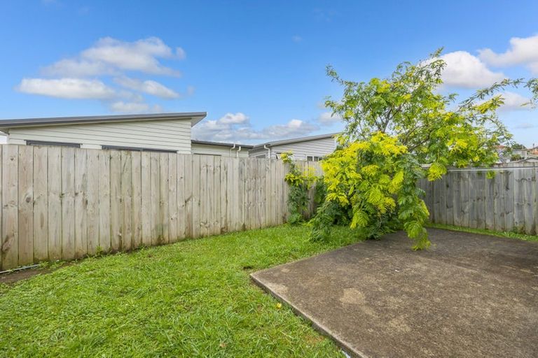 Photo of property in 8 Duin Lane, Wiri, Auckland, 2104