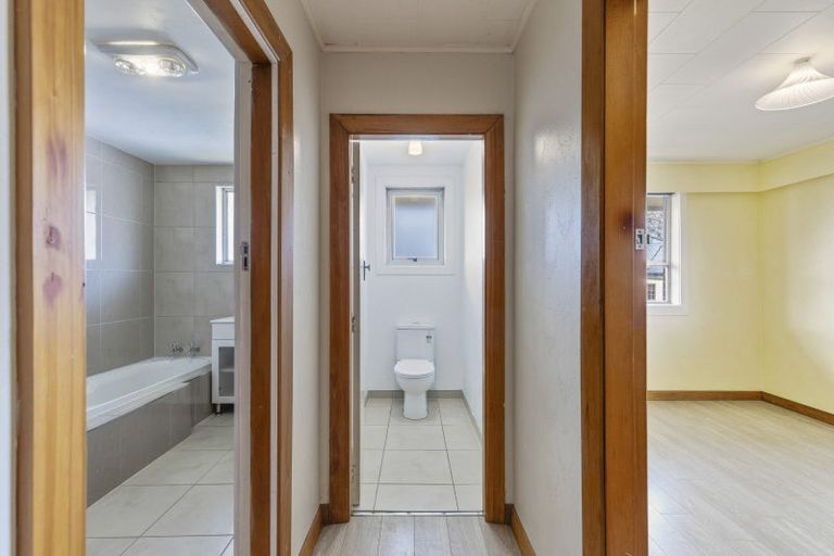 Photo of property in 164a Tukapa Street, Westown, New Plymouth, 4310