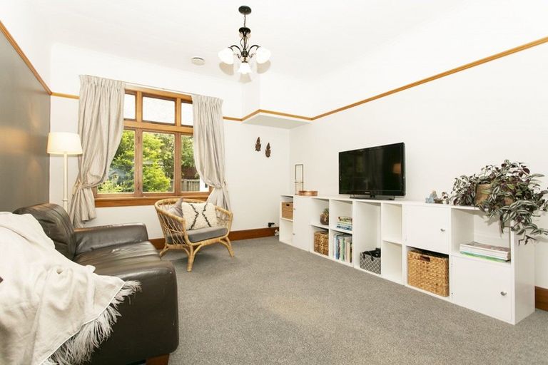 Photo of property in 214 Walnut Avenue, Ashburton, 7700