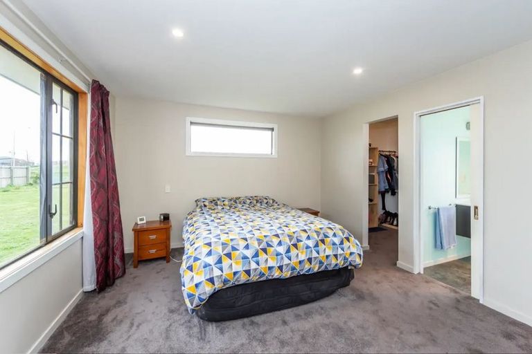 Photo of property in 37 Seymour Drive, Rolleston, 7614