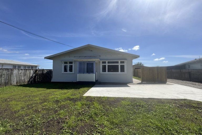 Photo of property in 46 Racecourse Avenue, Marton, 4710