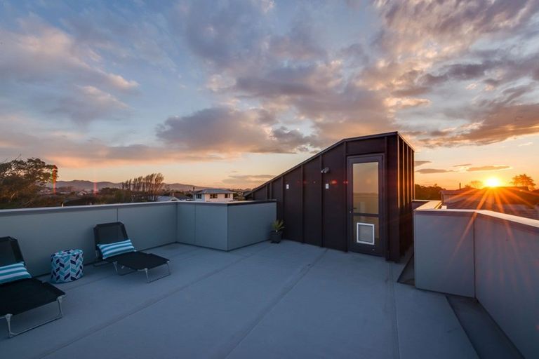 Photo of property in 1a Aston Drive, Waimairi Beach, Christchurch, 8083