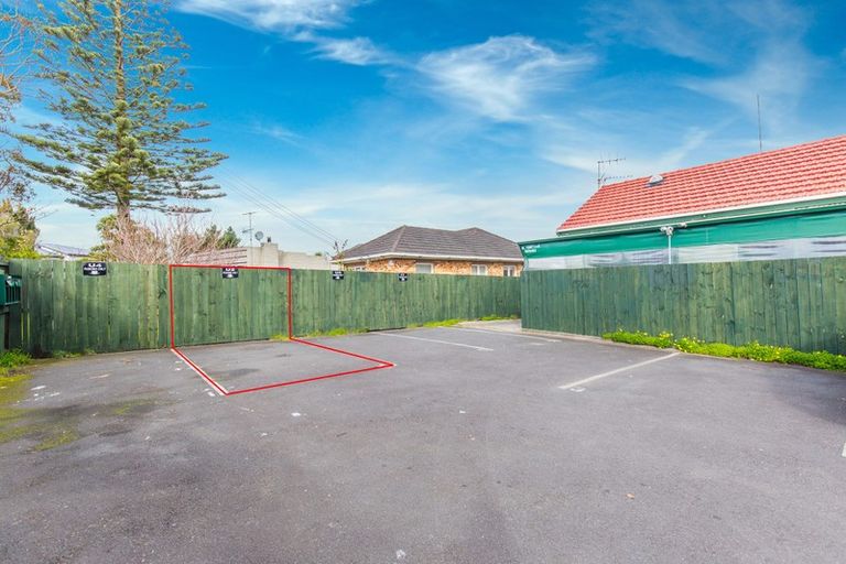 Photo of property in 2/235 Marua Road, Mount Wellington, Auckland, 1051