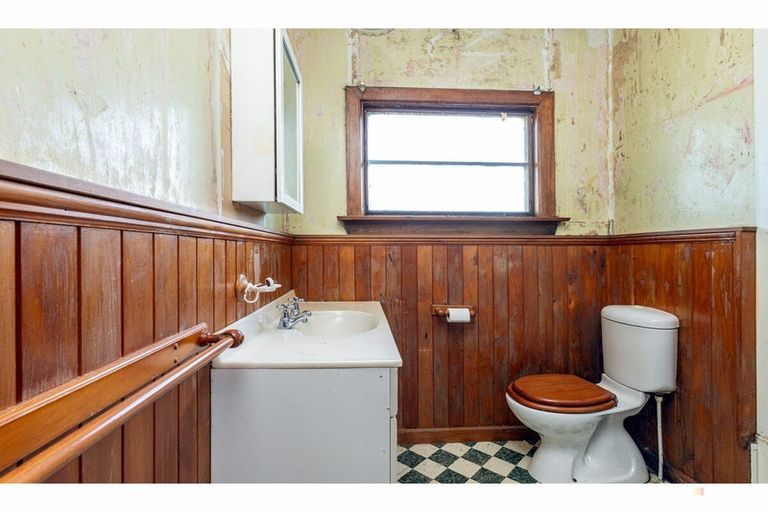 Photo of property in 4 Wellington Street, Parkside, Timaru, 7910