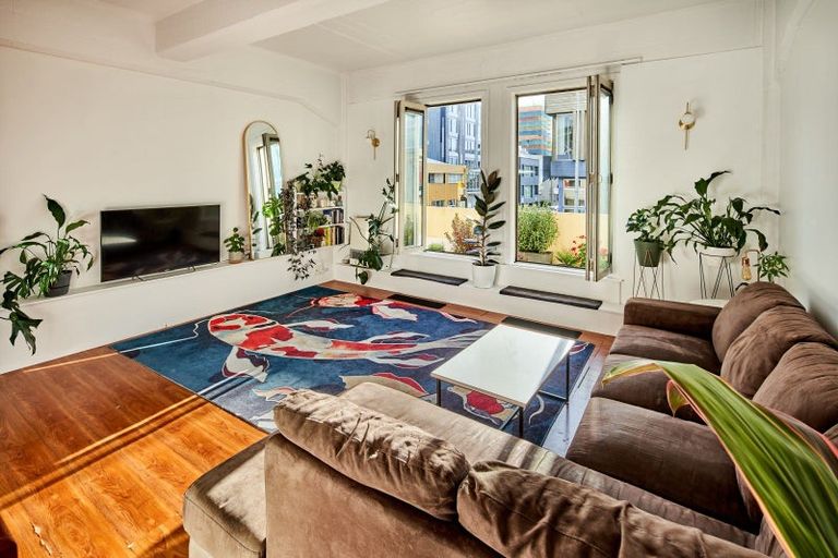 Photo of property in Palazzo, 2/42 Vivian Street, Te Aro, Wellington, 6011