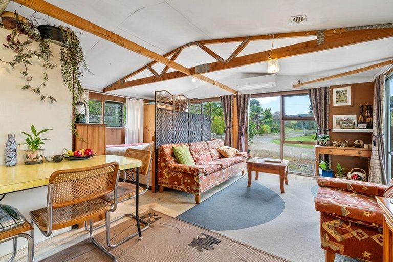 Photo of property in 97 Bays Road, Orere Point, Papakura, 2585