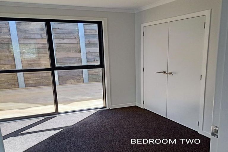 Photo of property in 10 Main Road, Wainuiomata, Lower Hutt, 5014