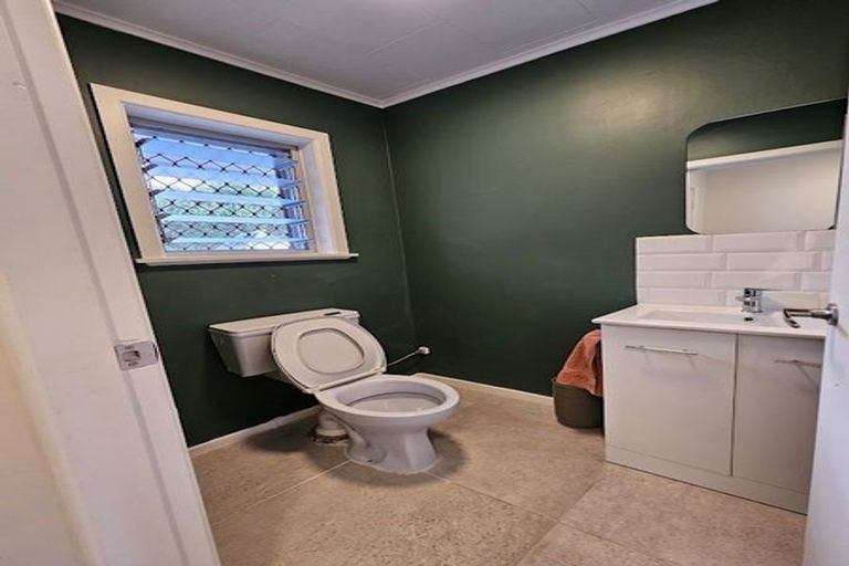 Photo of property in 28a Bell Street, Otaki, 5512