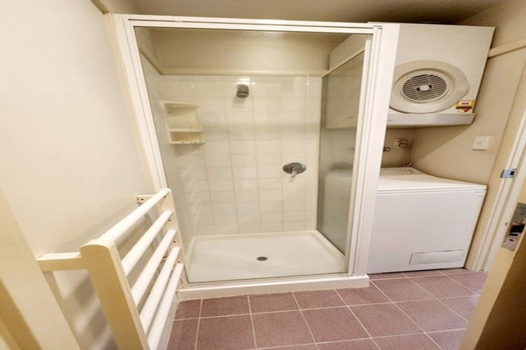 Photo of property in Madison On The Square Apartments, 1c/37 Federal Street, Auckland Central, Auckland, 1010