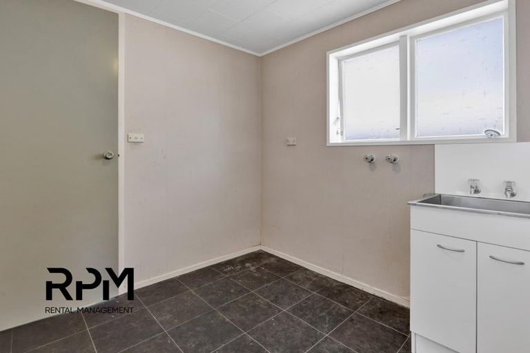 Photo of property in 21 Manawapou Road, Hawera, 4610