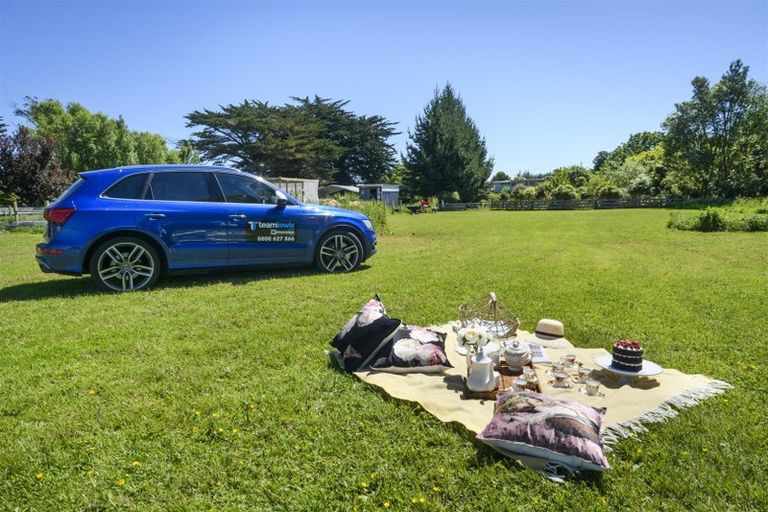 Photo of property in 21 Waitere Street, Marton, 4710