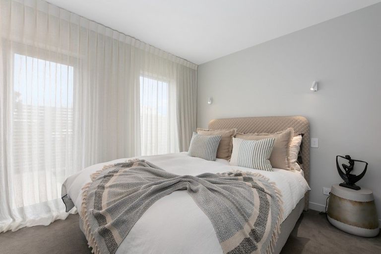 Photo of property in 8b Oceanbeach Road, Mount Maunganui, 3116