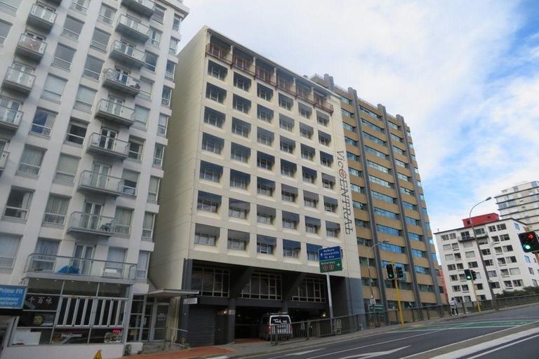 Photo of property in Orange Apartments/victoria Centr, 701/169 The Terrace, Wellington Central, Wellington, 6011