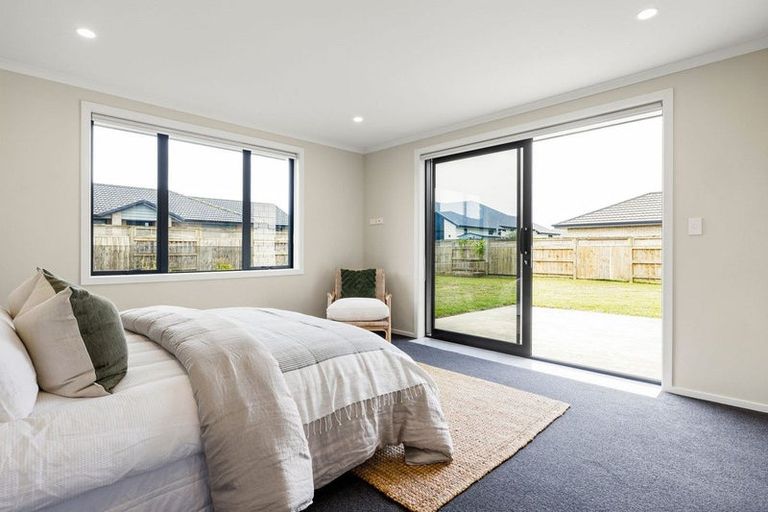 Photo of property in 67 Jarrett Terrace, Leamington, Cambridge, 3432