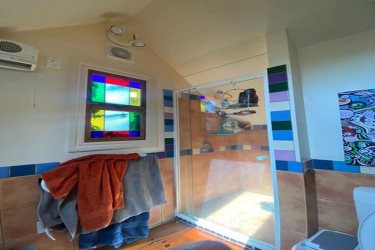 Photo of property in 56 Pirie Street, Mount Victoria, Wellington, 6011