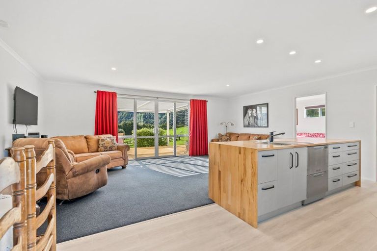 Photo of property in 331 Otaika Valley Road, Otaika, Whangarei, 0170