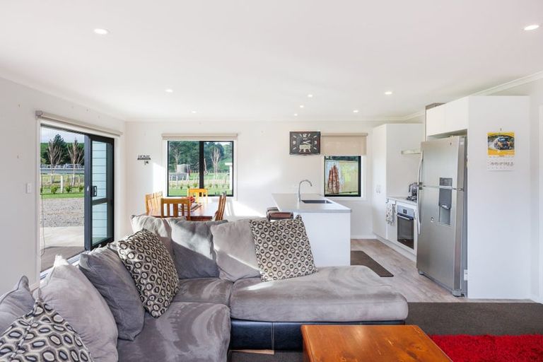 Photo of property in 786a Makomako Road, Pahiatua, 4983