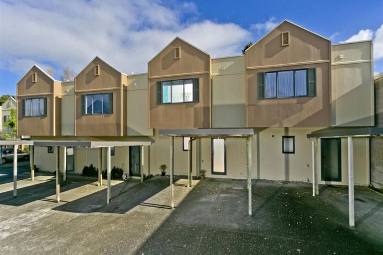 Photo of property in 5m Dryden Place, Mount Wellington, Auckland, 1051