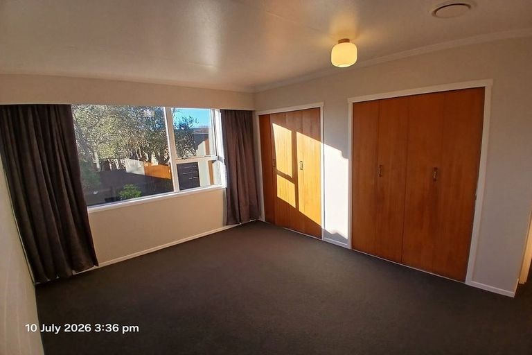 Photo of property in 5a Rennell Street, Frankleigh Park, New Plymouth, 4310
