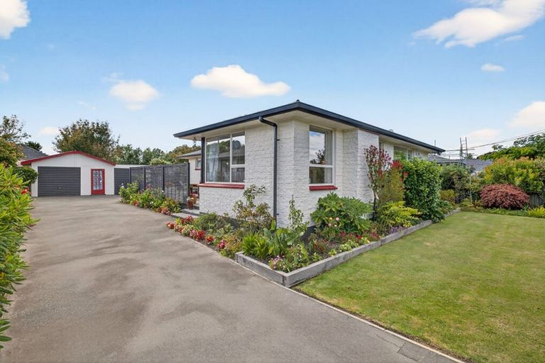Photo of property in 208 Condell Avenue, Papanui, Christchurch, 8053