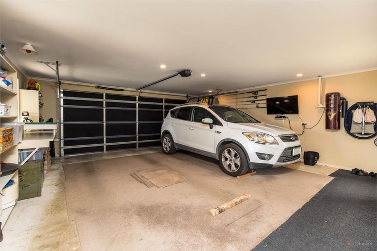 Photo of property in 151 Garlands Road, Waimate, 7979