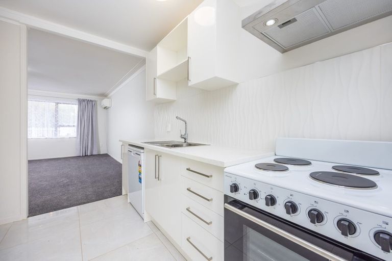 Photo of property in 1 Ranfurly Road, Papatoetoe, Auckland, 2104