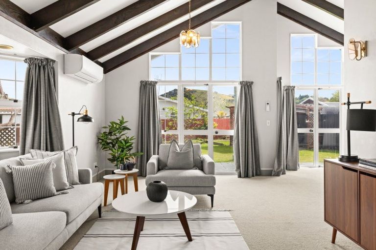 Photo of property in 11 Kotuku Place, Taradale, Napier, 4112