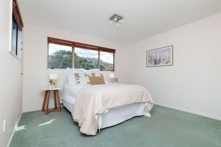 Photo of property in 34 Harbour View Road, Harbour View, Lower Hutt, 5010