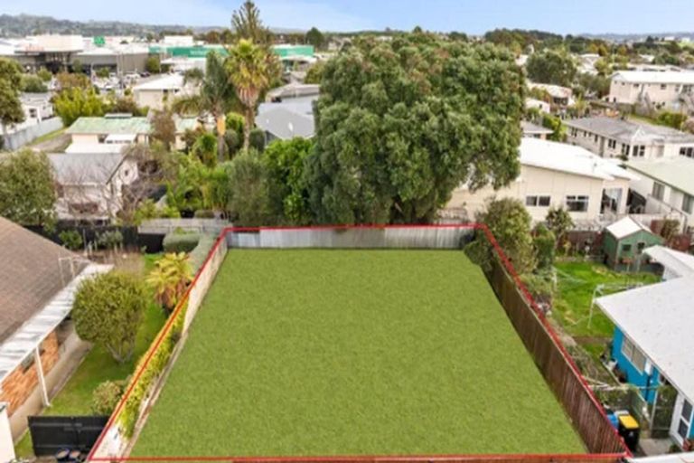 Photo of property in 16a Leander Street, Mount Maunganui, 3116