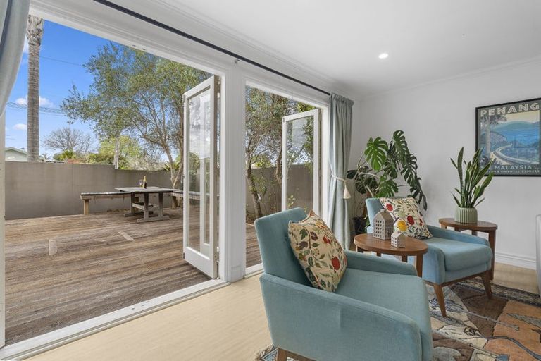 Photo of property in 20 Rawhiti Road, Manly, Whangaparaoa, 0930