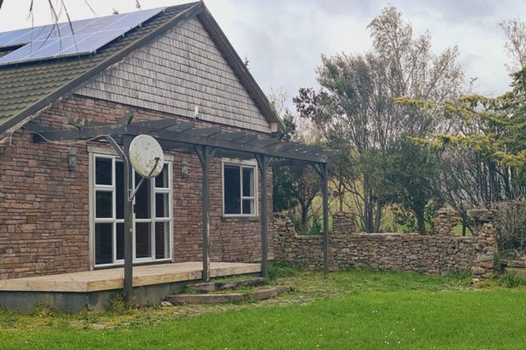 Photo of property in 150 Kendalls Line, Linton, Palmerston North, 4472