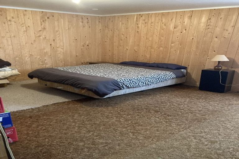 Photo of property in 96 Bridge Street, Eltham, 4322