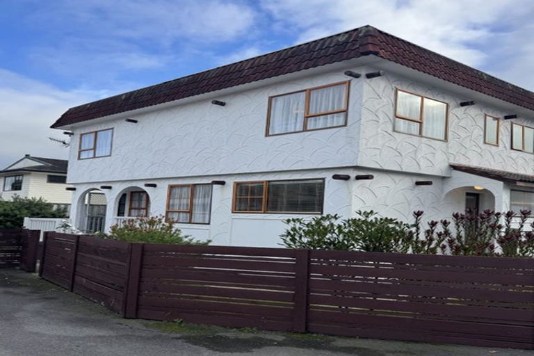 Photo of property in 3/815 High Street, Boulcott, Lower Hutt, 5011