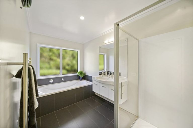 Photo of property in 42 Sovereign Street, Flat Bush, Auckland, 2019