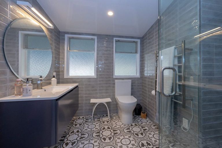 Photo of property in 262 Lakeview Terrace, Lake Hawea, Wanaka, 9382