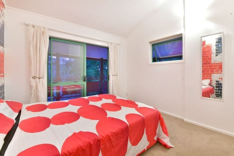 Photo of property in 4/24 Ferry Road, Wade Heads, Whangaparaoa, 0932
