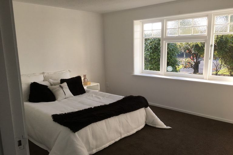 Photo of property in 34 Manson Street, Terrace End, Palmerston North, 4410