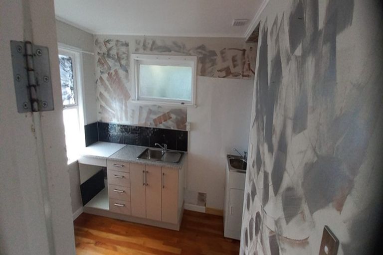 Photo of property in 82a Mokoia Road, Birkenhead, Auckland, 0626