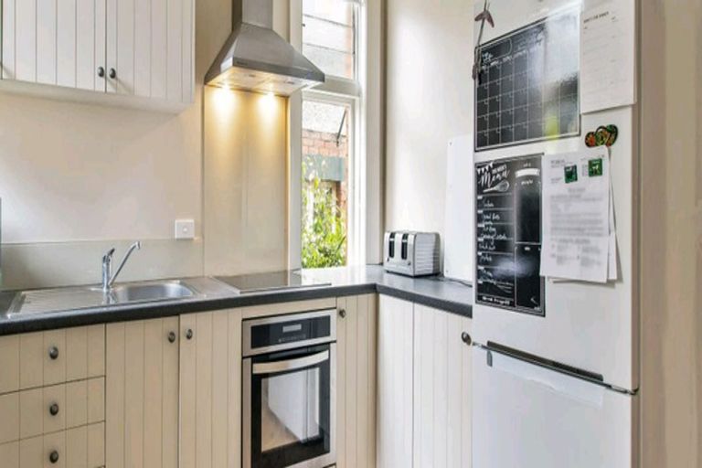 Photo of property in 28 Sefton Street, Seaview, Timaru, 7910